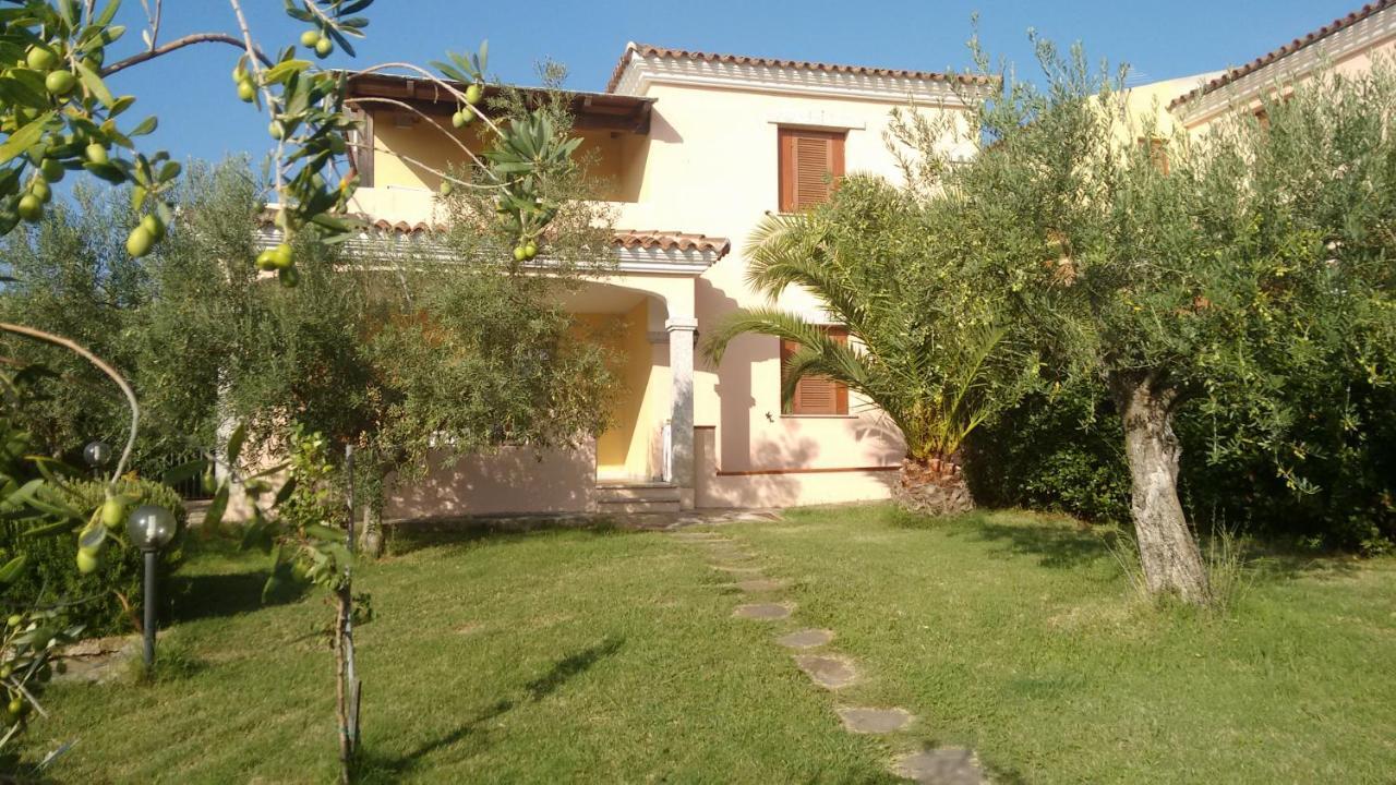 Sa Pira Villa Budoni Exterior photo