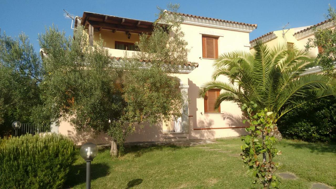 Sa Pira Villa Budoni Exterior photo
